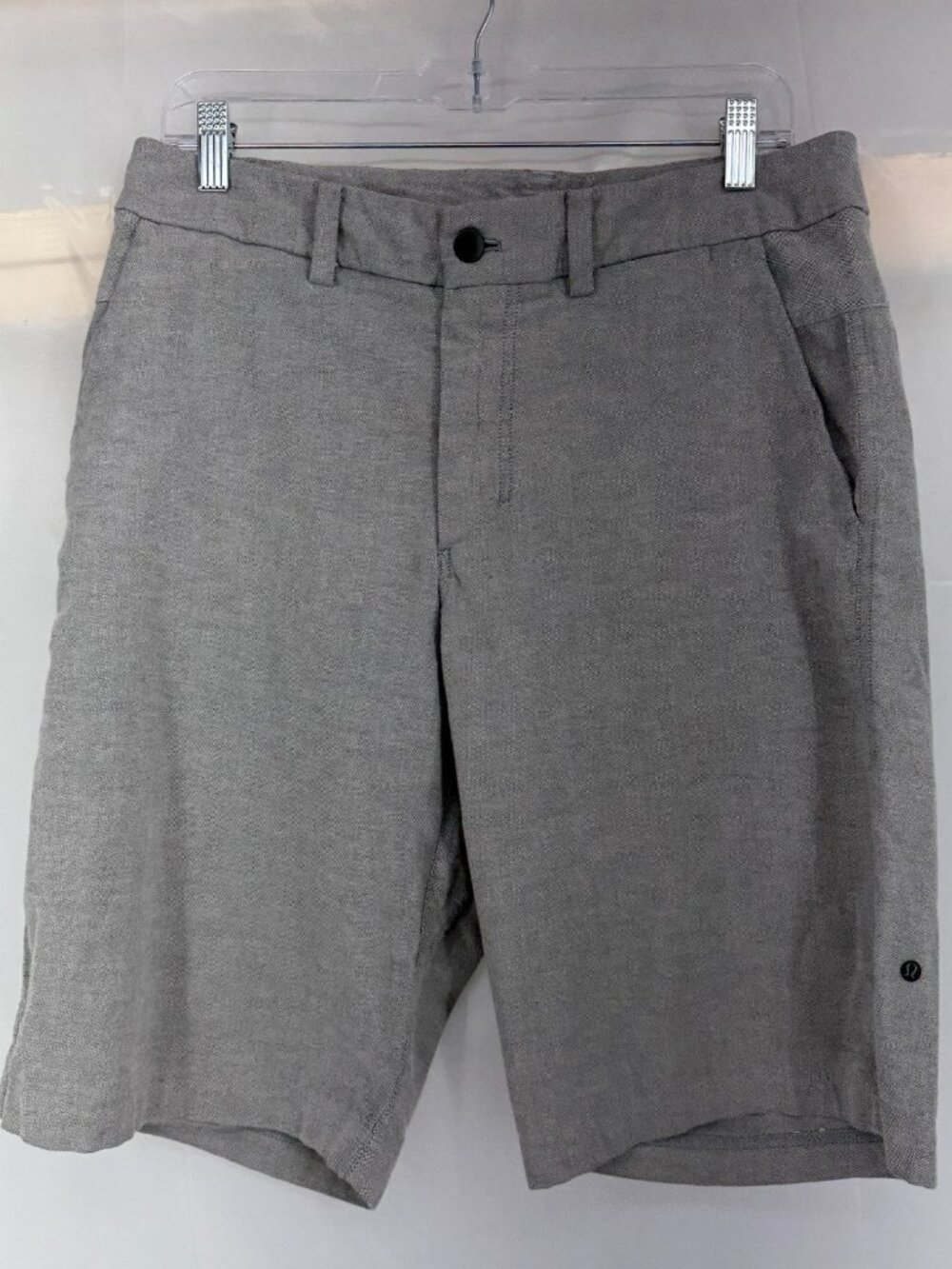 Lululemon Men 34 Performance Short Chino Light Gray Commute Travel Lightweight